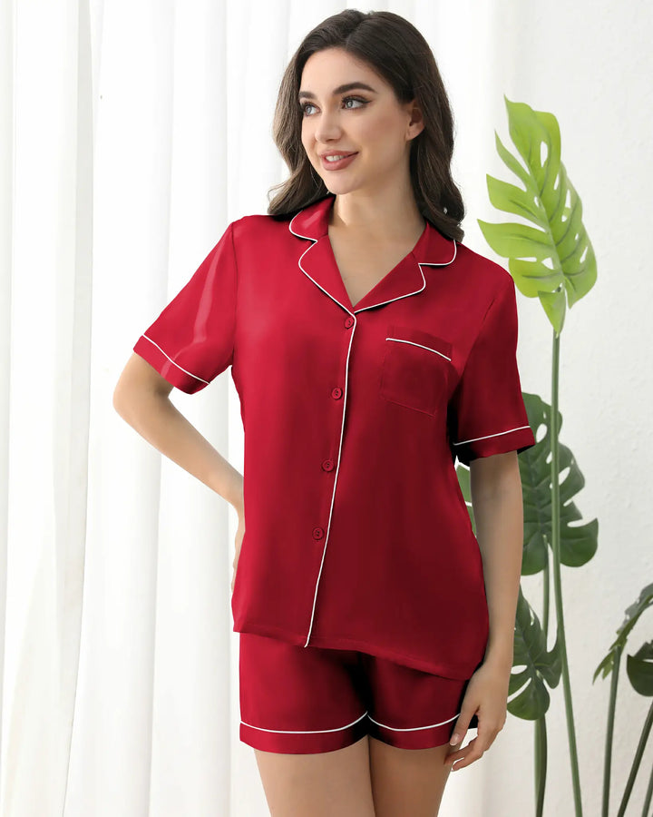 16 Momme Grade-6A Mulberry Silk: This set is made of 100% long-strand mulberry silk, and delivers high-end quality at an accessible price. The moisture-wicking fabric glides softly against sensitive skin, offering all-day comfort while maintaining a lustrous, silky finish.#color_garnet