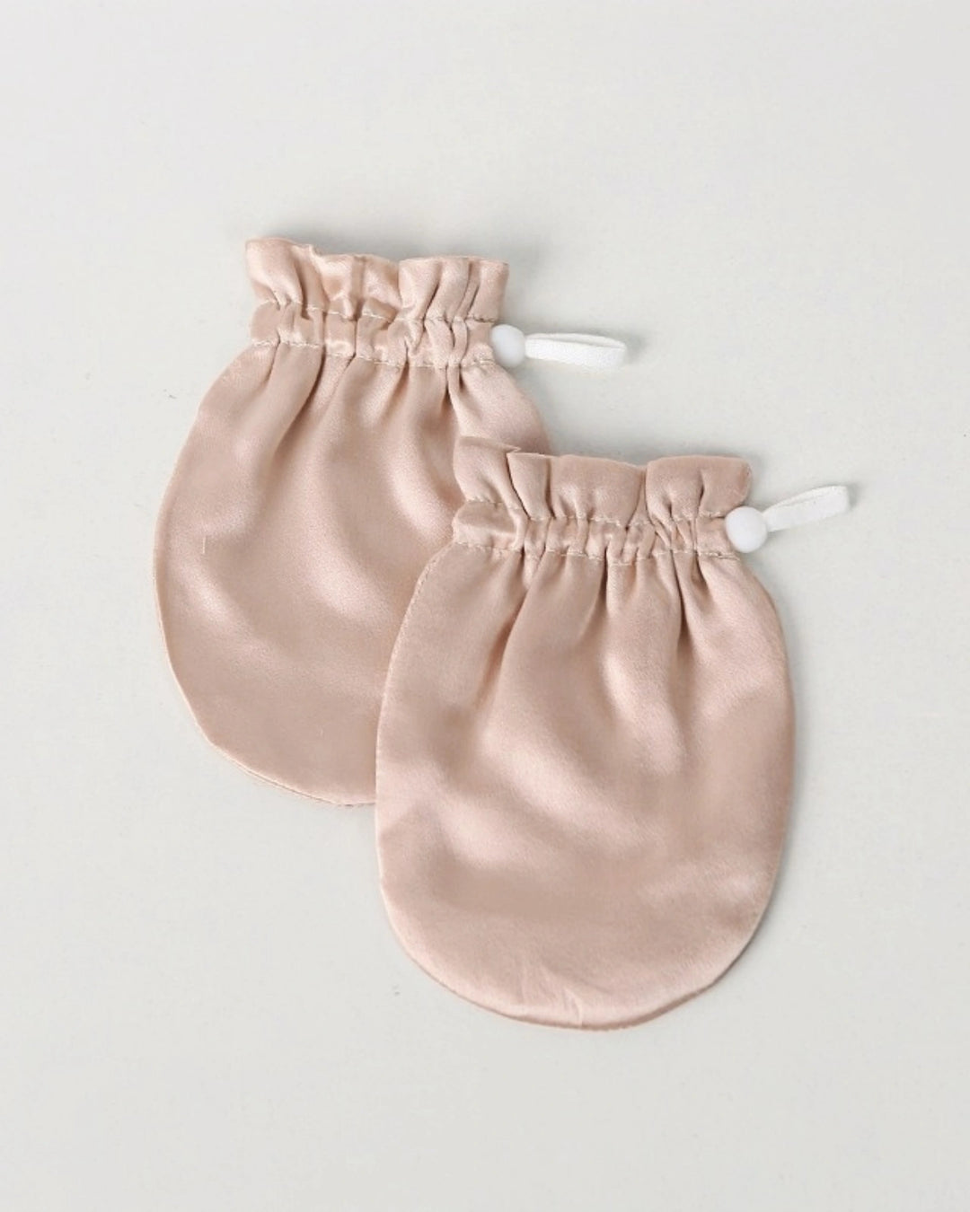 19 Momme Baby Silk Gloves Anti-Face Grabbing