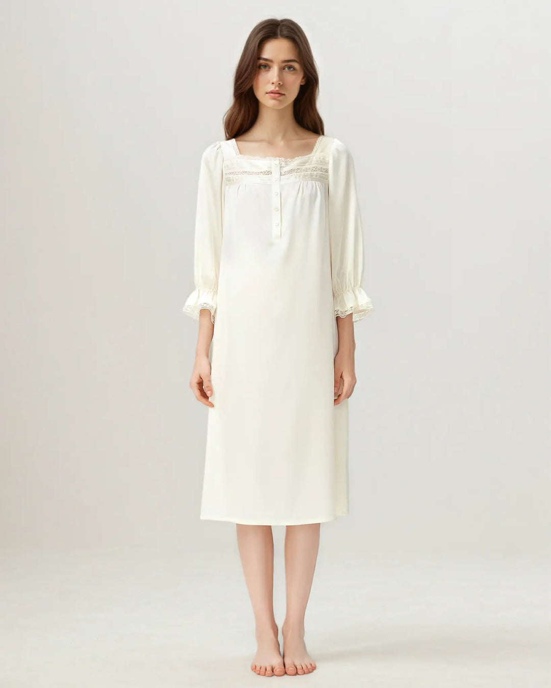 Back view of women’s ivory white mulberry silk nightgown with relaxed flowing back design.#color_creamy-white.#color_creamy-white